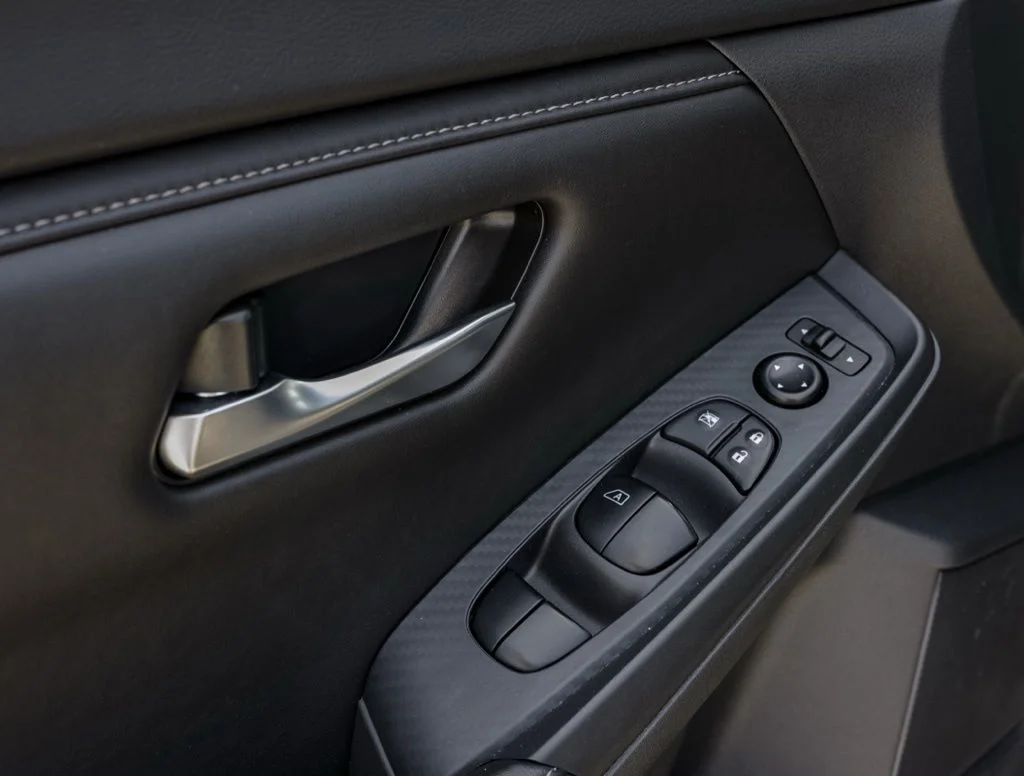 Used 2025 Black Nissan SV image 13
