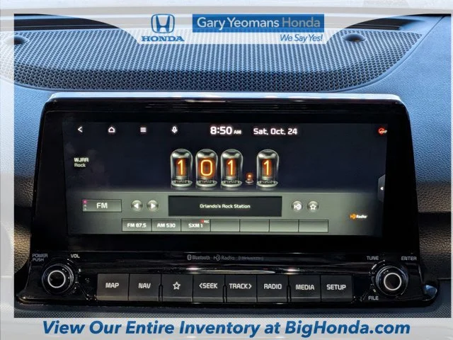 Certified Used 2022 White Kia Nightfall image 20