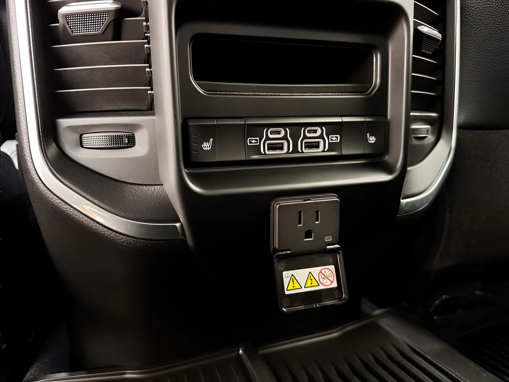 Used 2025 White Ram Laramie image 24
