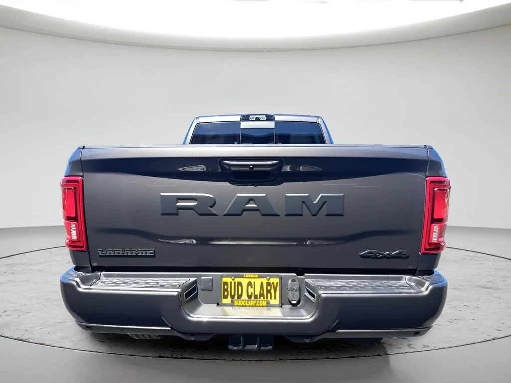 New 2026 Granite Crystal Metallic Clear-Coat Exterior Paint RAM Laramie image 4