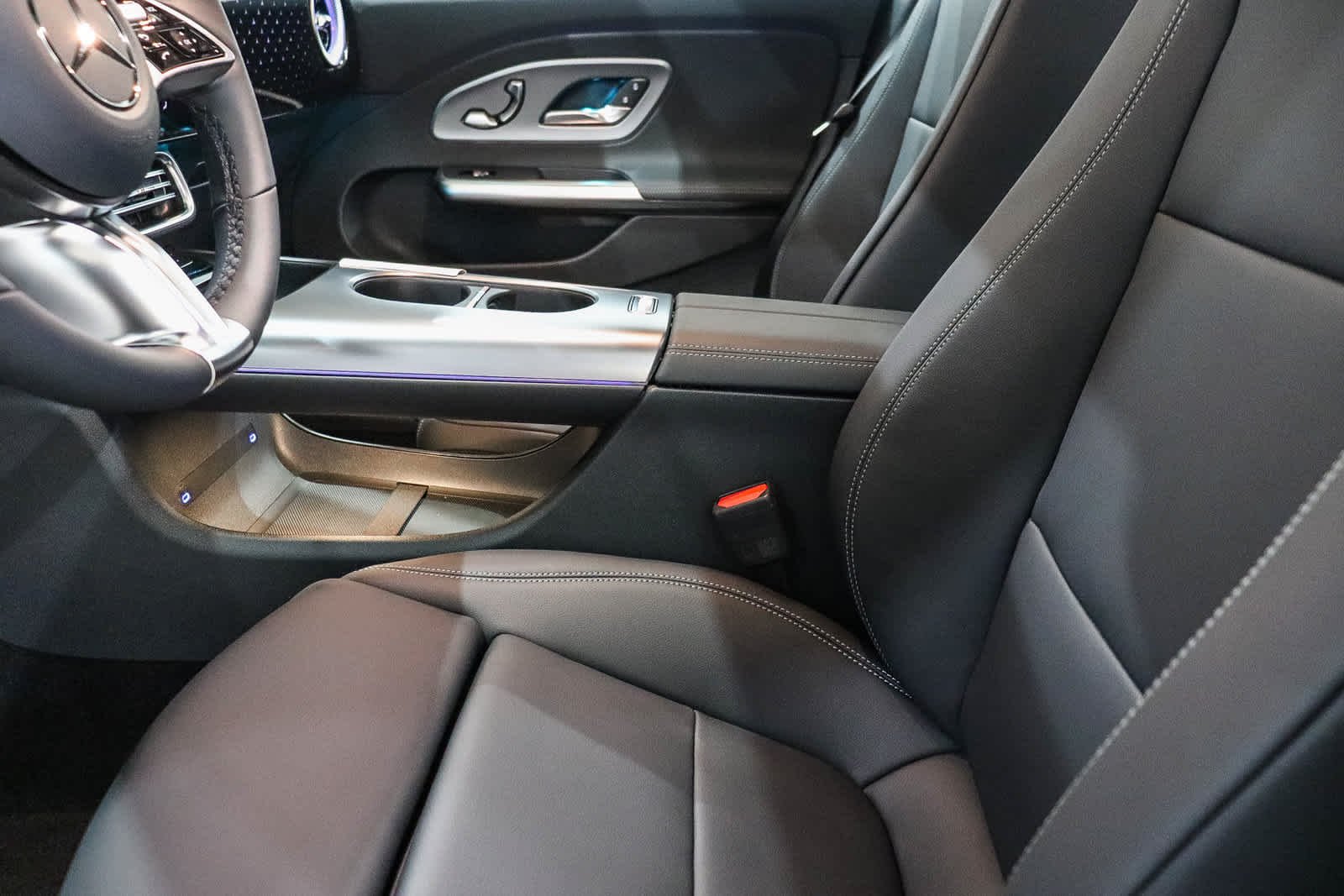New 2027 Night Black Mercedes-Benz CLA 220 Hybrid image 20