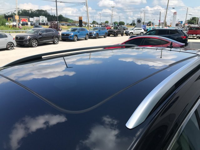Certified Used 2023 Deep Black Pearl Volkswagen SE image 5