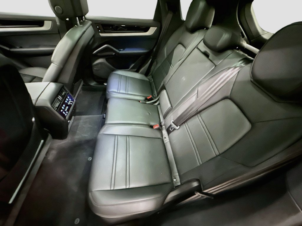 Used 2026 Dolomite Silver Metallic Porsche  image 25