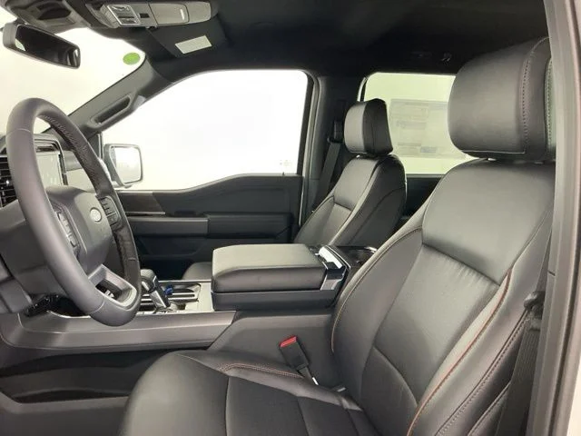 New 2026 Star White Metallic Tri-Coat Ford Lariat image 15