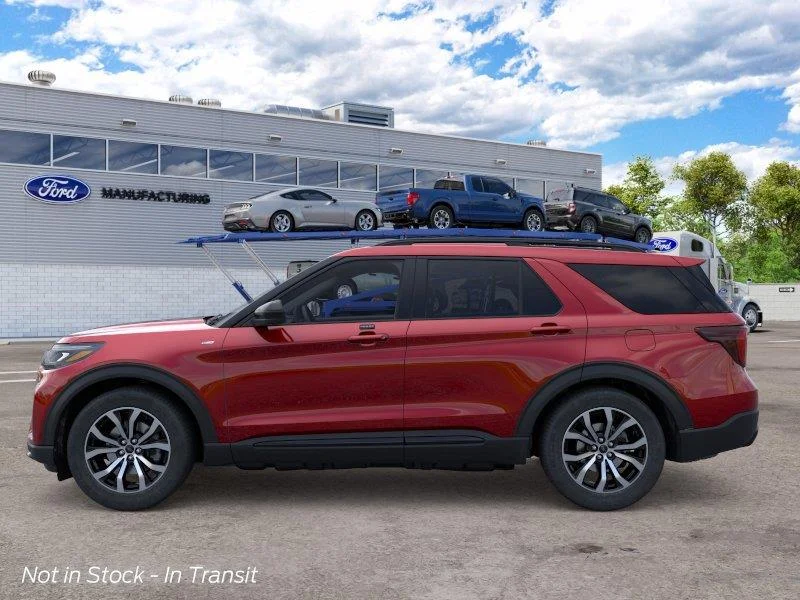 New 2026 Rapid Red Metallic Tinted Clearcoat Ford ST-Line image 4