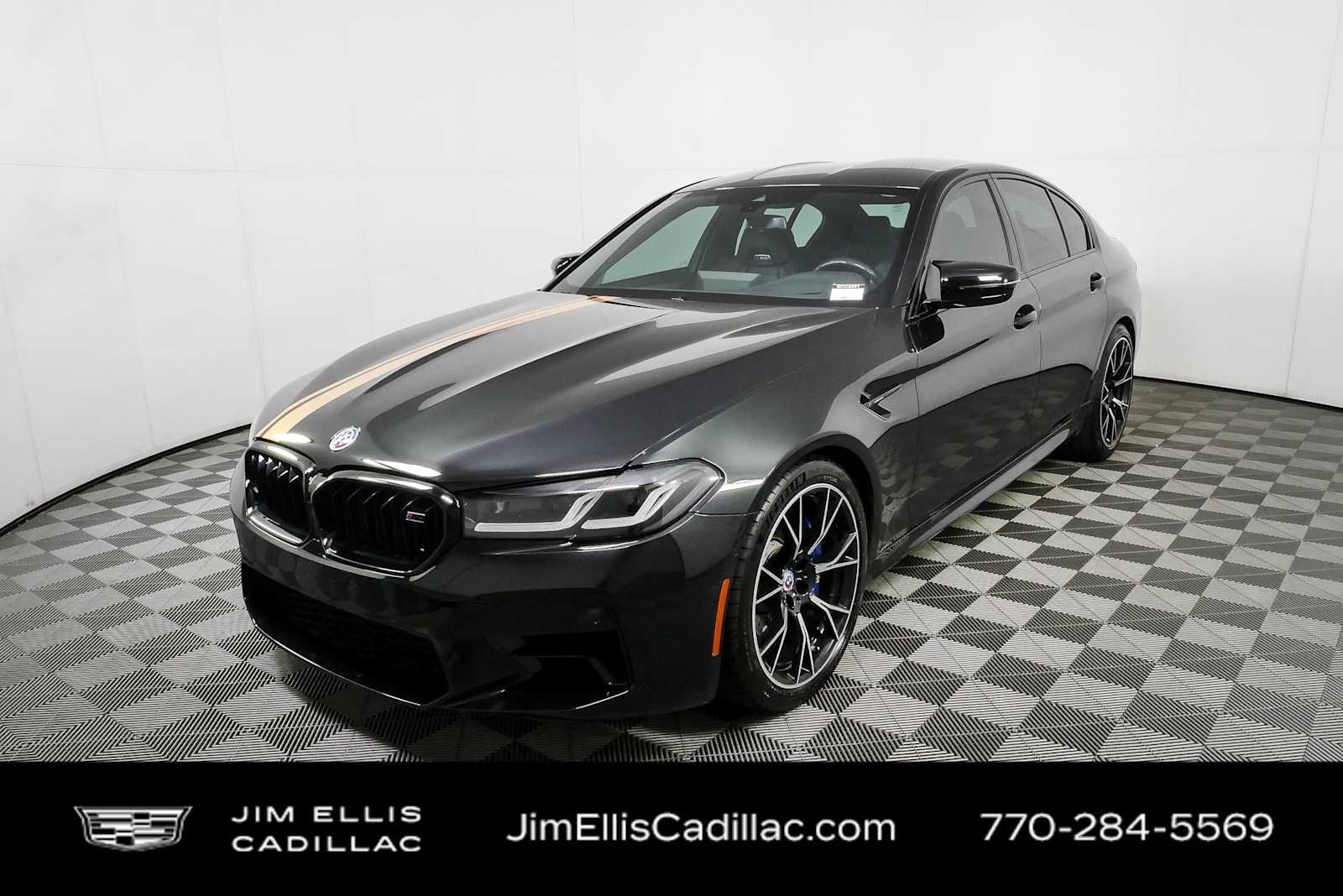 Used 2023 Black Sapphire Metallic BMW  image 25