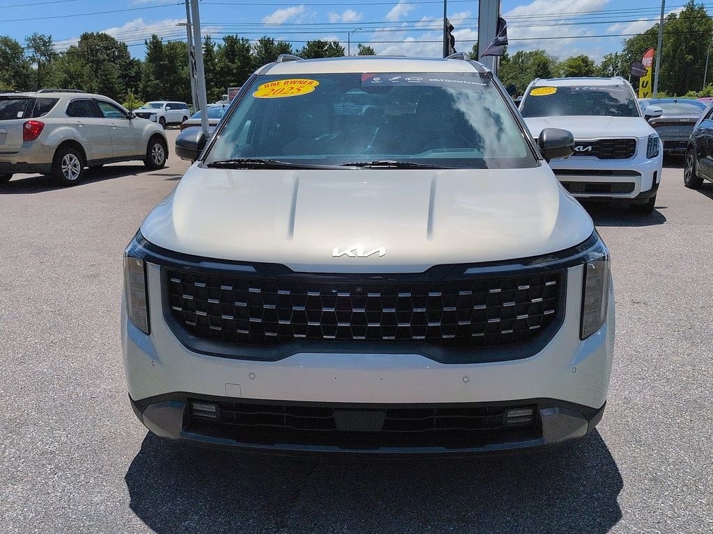 Certified Used 2025 White Kia SX Prestige image 3