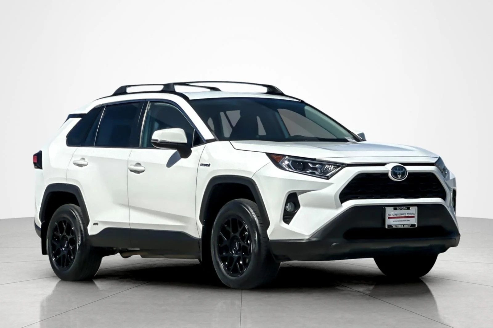 Certified Used 2021 Super White Toyota Hybrid XLE image 7