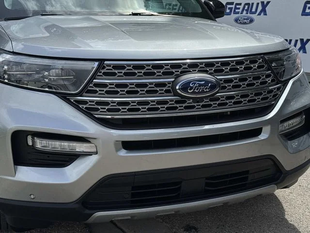 Certified Used 2024 Iconic Silver Metallic Ford Limited image 3