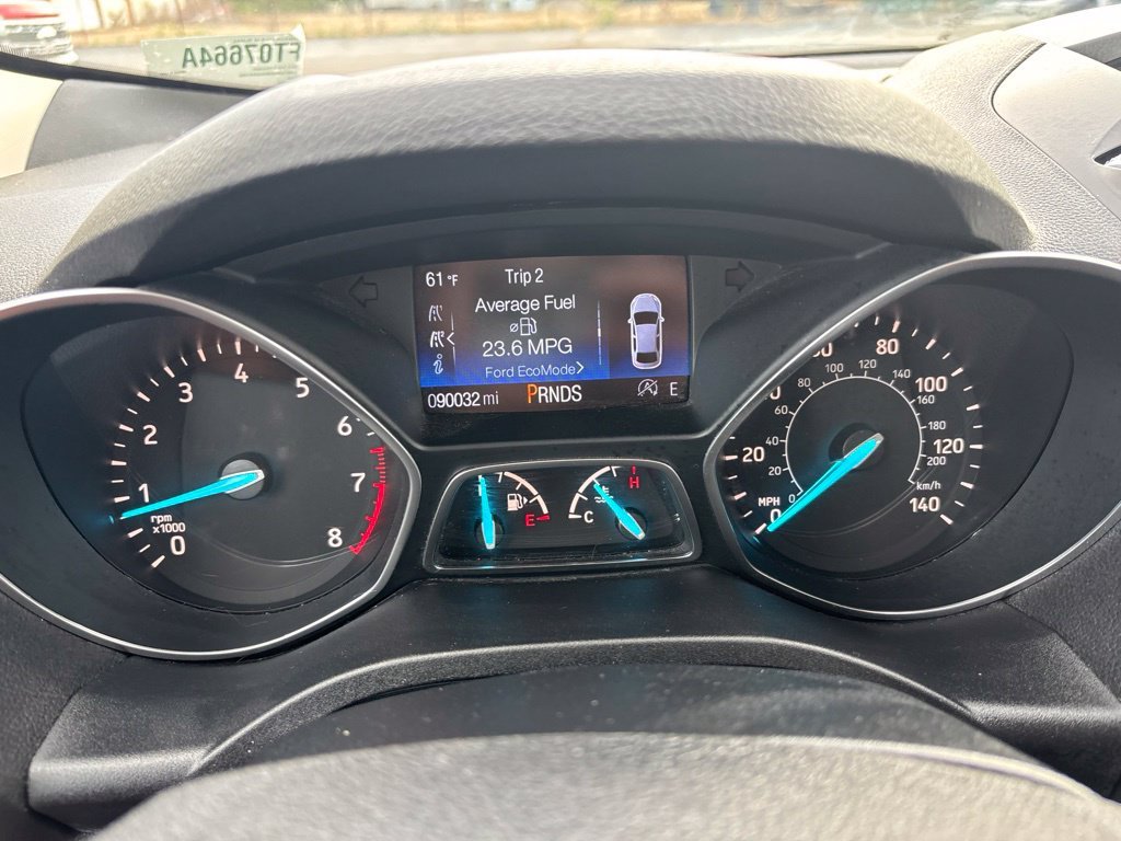 Used 2017 Magnetic Ford SE image 13