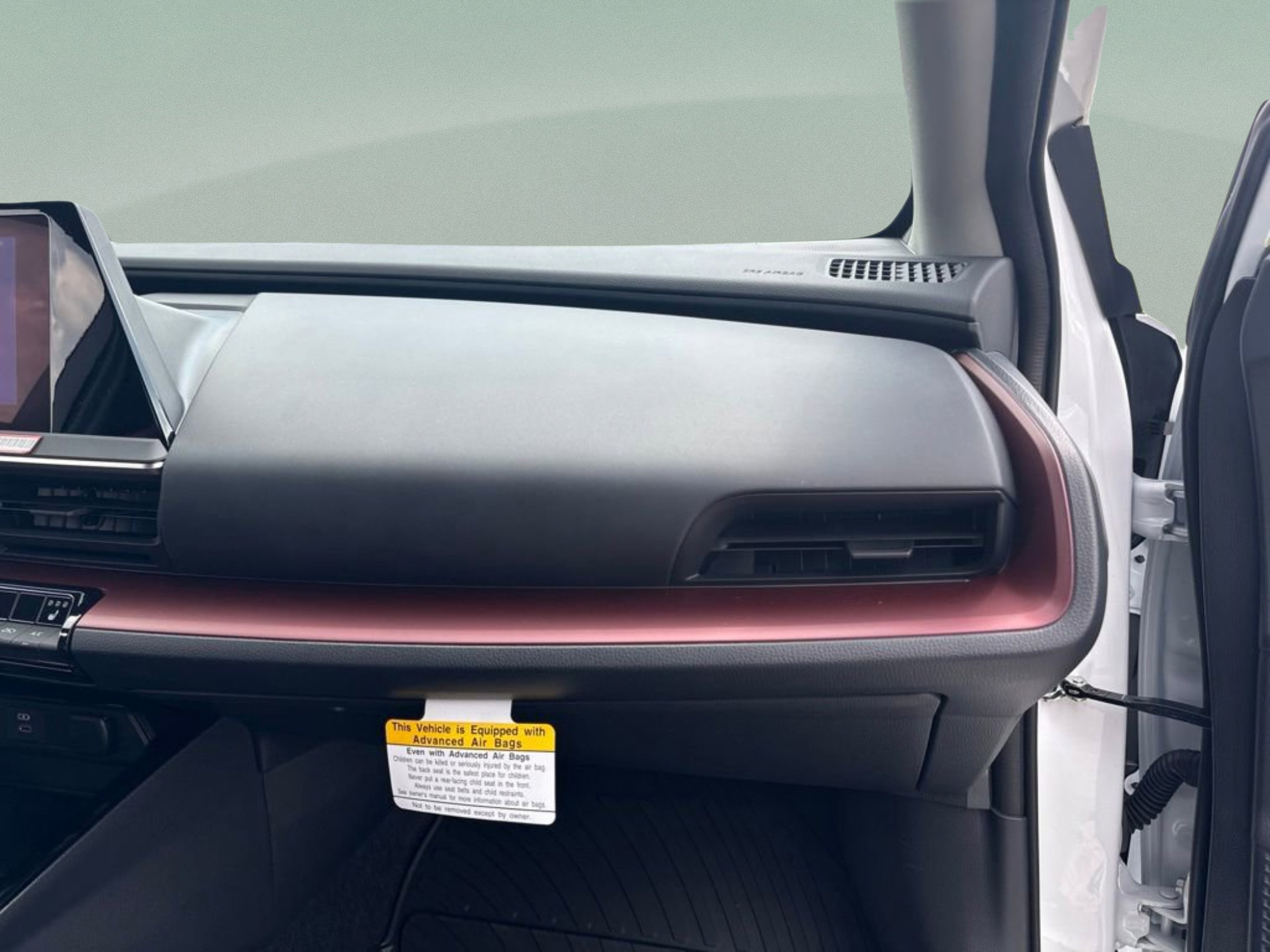 2026 Toyota Prius Plug-in Hybrid XSE - Photo 25