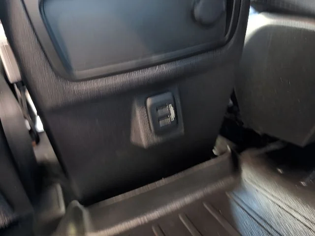 Used 2017 White GMC Limited image 41