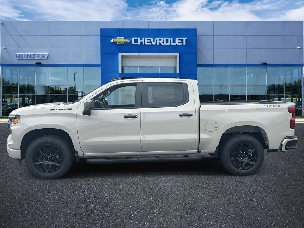 New 2026 White Sands Chevrolet Custom image 4