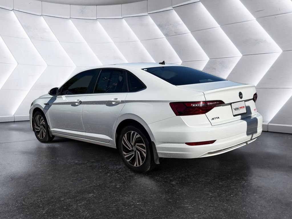 Used 2020 White Volkswagen SEL image 6