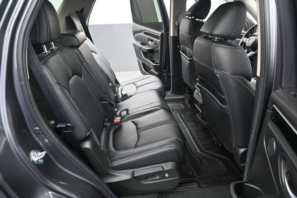 Used 2025 Modern Steel Metallic Honda EX-L image 29