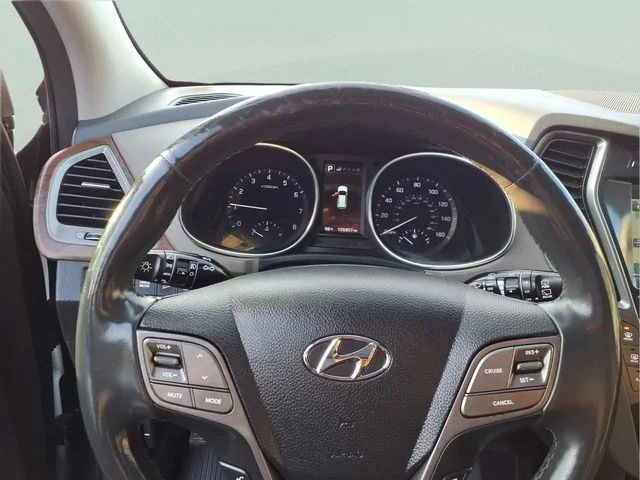Used 2018 Blue Hyundai Limited Ultimate image 10