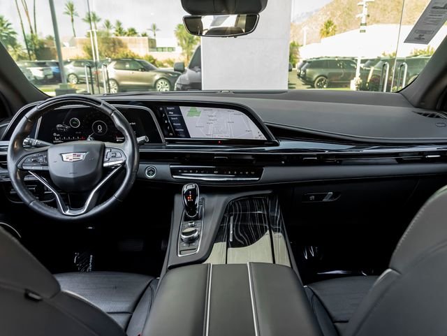 Used 2022 Crystal White Tricoat Cadillac Sport image 23