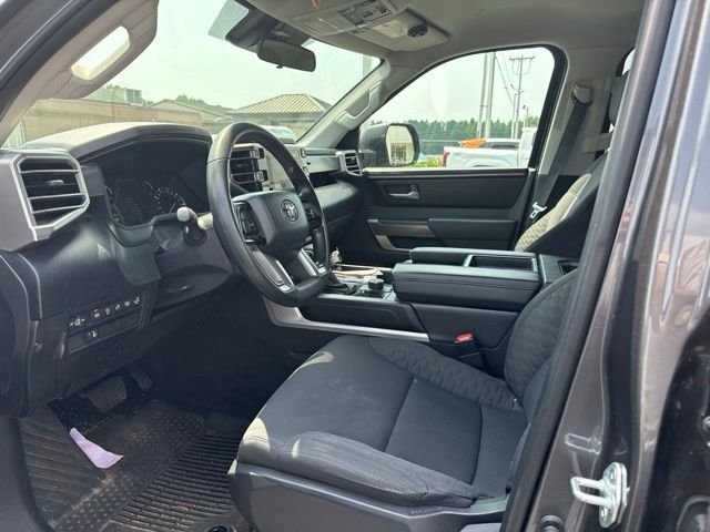 Used 2024  Toyota SR5 image 6