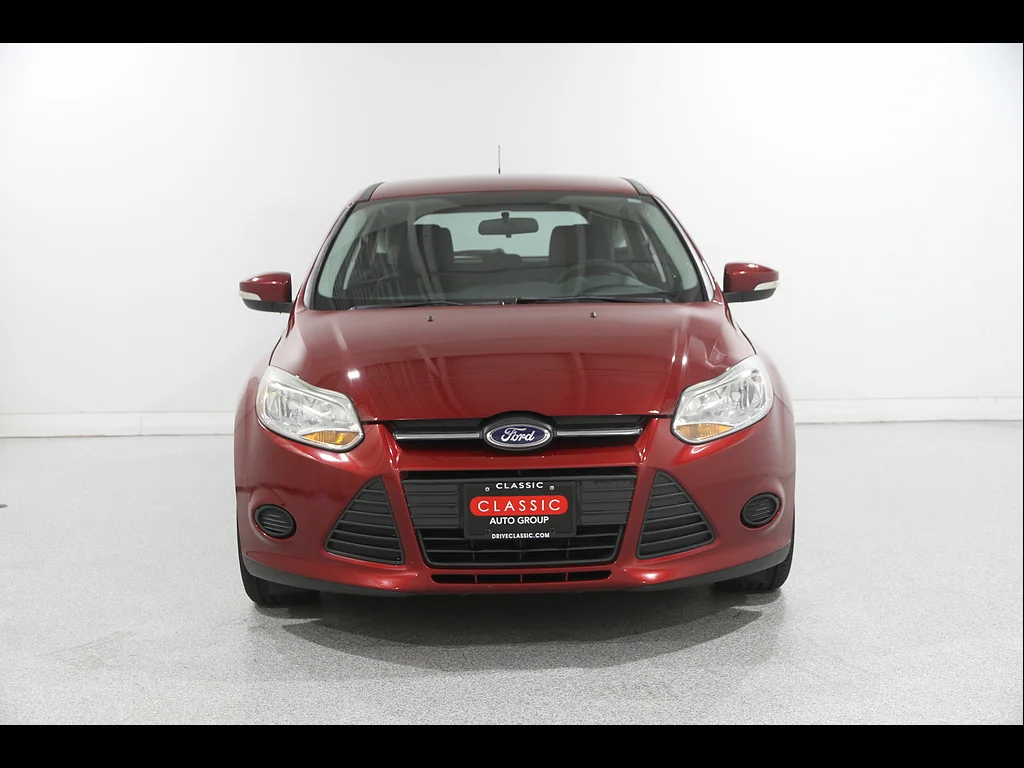 Used 2014 Ford Focus SE with VIN 1FADP3K2XEL105847 for sale in Mentor, OH