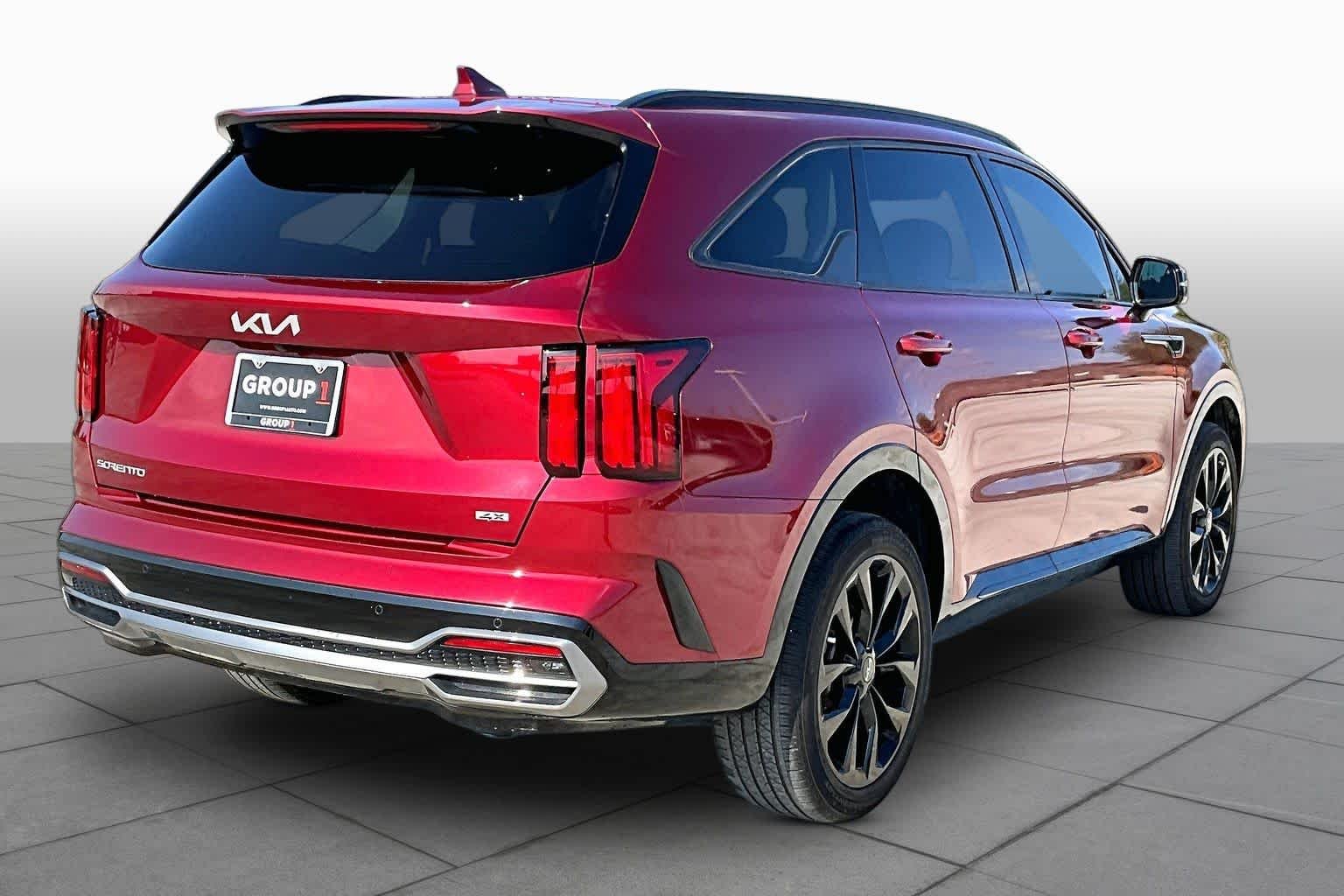 Used 2023 Passion Red Kia SX image 12
