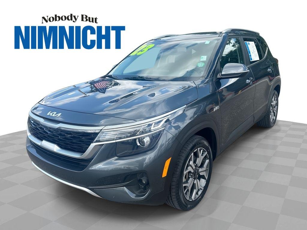 Used 2023  Kia EX image 1