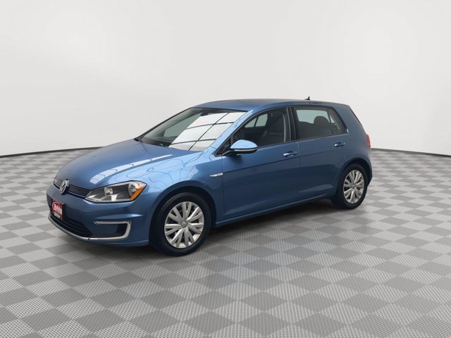 Used 2015 Blue Volkswagen Limited Edition image 31