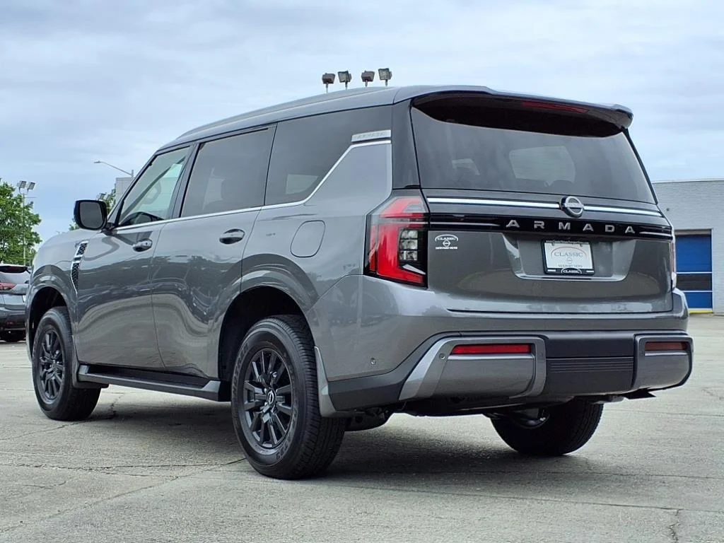 2025 Nissan Armada SV - Photo 6