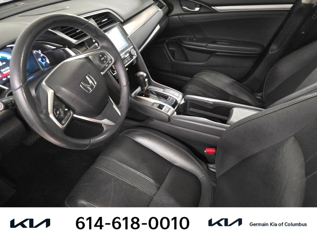 Used 2016  Honda Touring image 17
