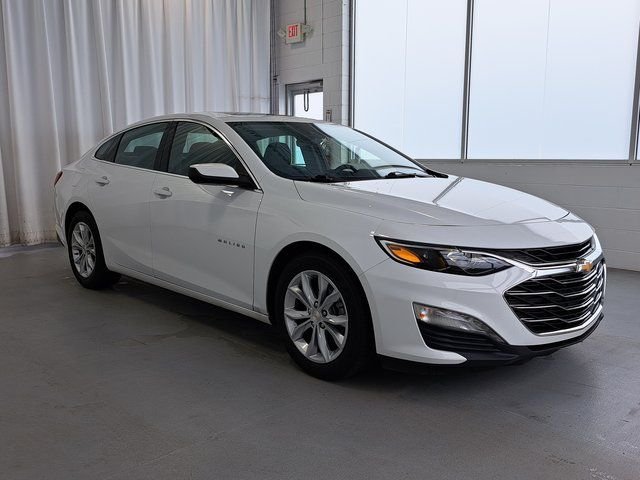Used 2024 White Chevrolet LT image 4