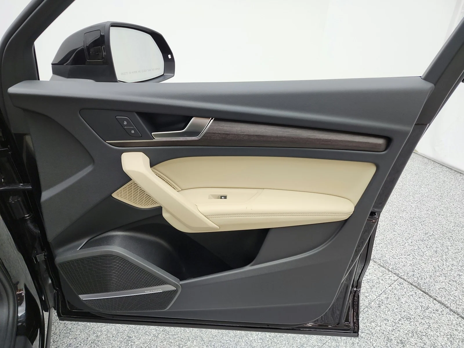 Used 2023 Mythos Black Metallic Audi S line Premium Plus image 21