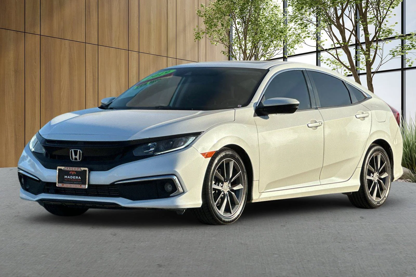 Used 2019 White Honda EX image 8