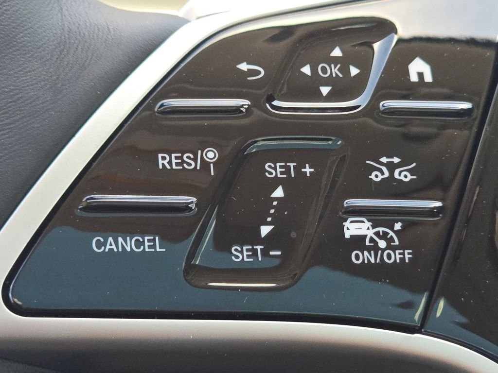 New 2026 Black Mercedes-Benz GLE 450 image 37