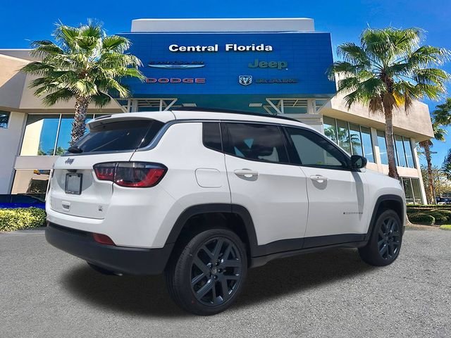 New 2026 Bright White Clear-Coat Exterior Paint Jeep  image 5
