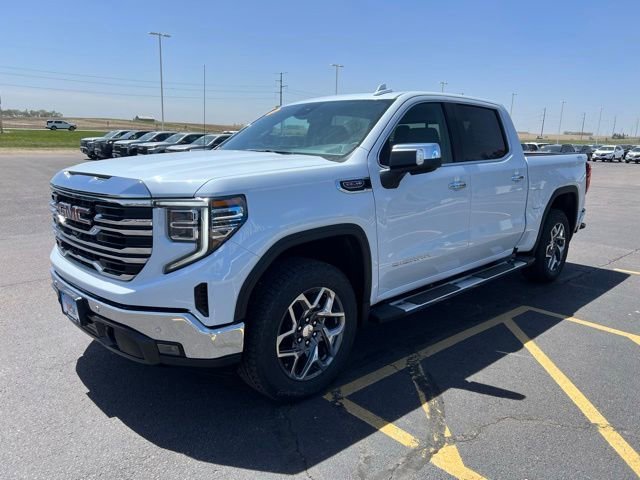 2026 GMC Sierra 1500 SLT - Photo 6