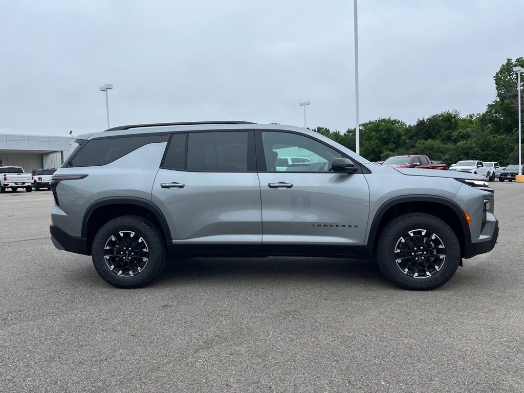 2026 Chevrolet Traverse Z71 - Photo 6