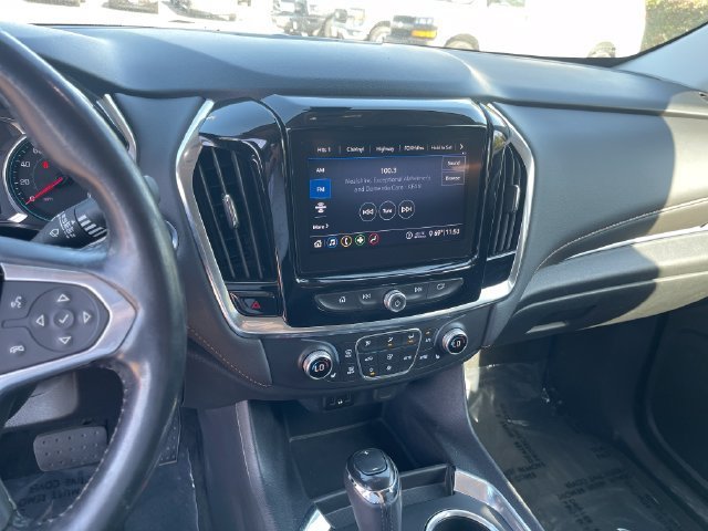 Certified Used 2020 SILVER ICE METALLIC Chevrolet LT Cloth image 17