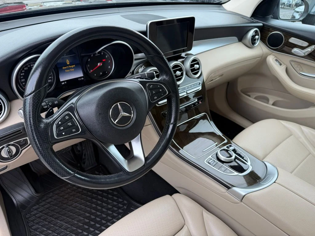 Used 2019 Black Mercedes-Benz GLC 300 image 26