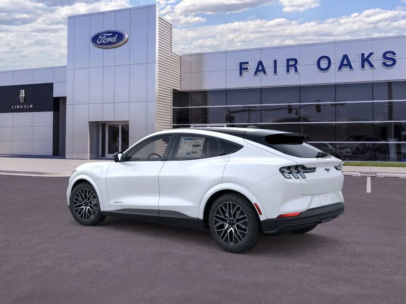 New 2026 Star White Metallic Tri-coat Ford Premium image 4