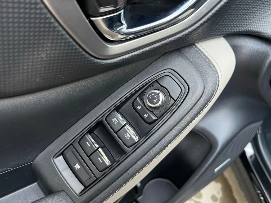 Used 2022 Black Subaru Limited image 14