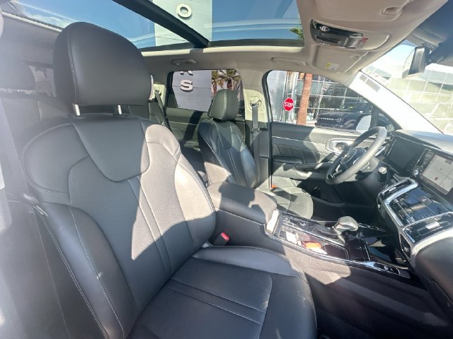 Certified Used 2023 Wolf Gray Kia SX image 30