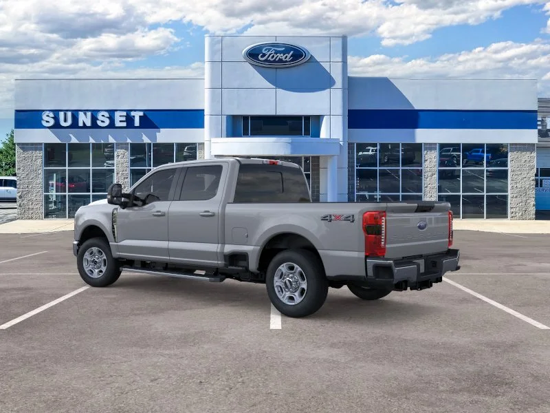 New 2026 Avalanche Ford XLT image 4