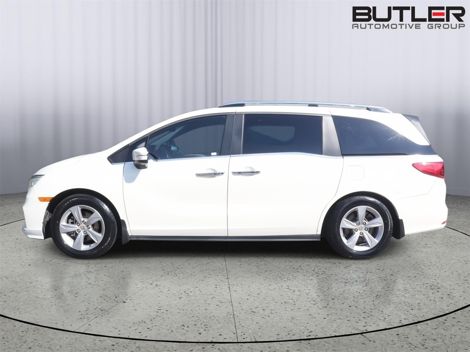 Used 2019 White Diamond Pearl Honda EX-L w/Navi w/RES image 3