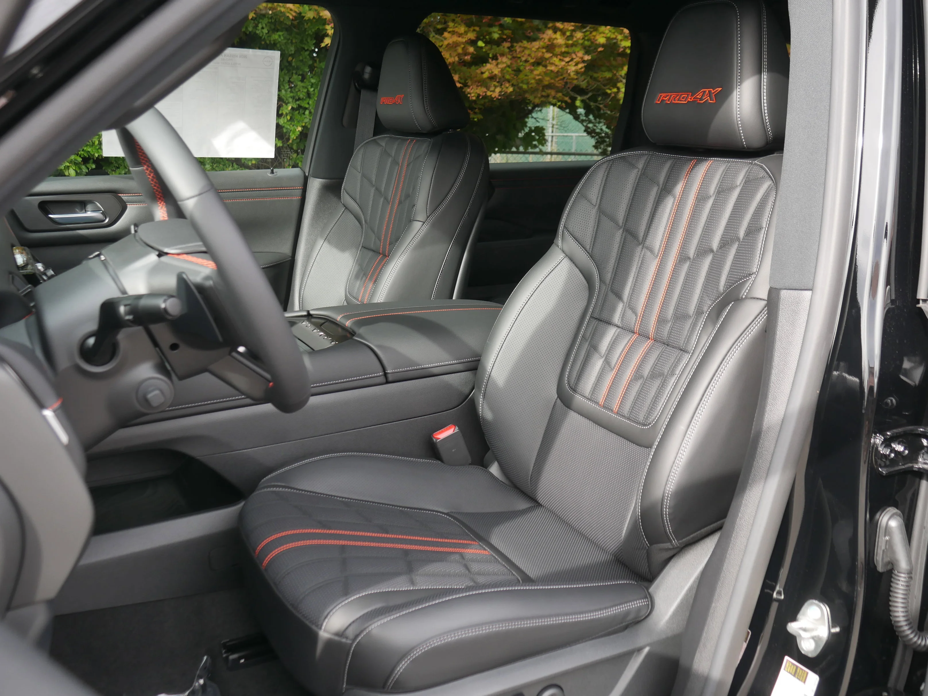 2026 Nissan Armada PRO-4X - Photo 37