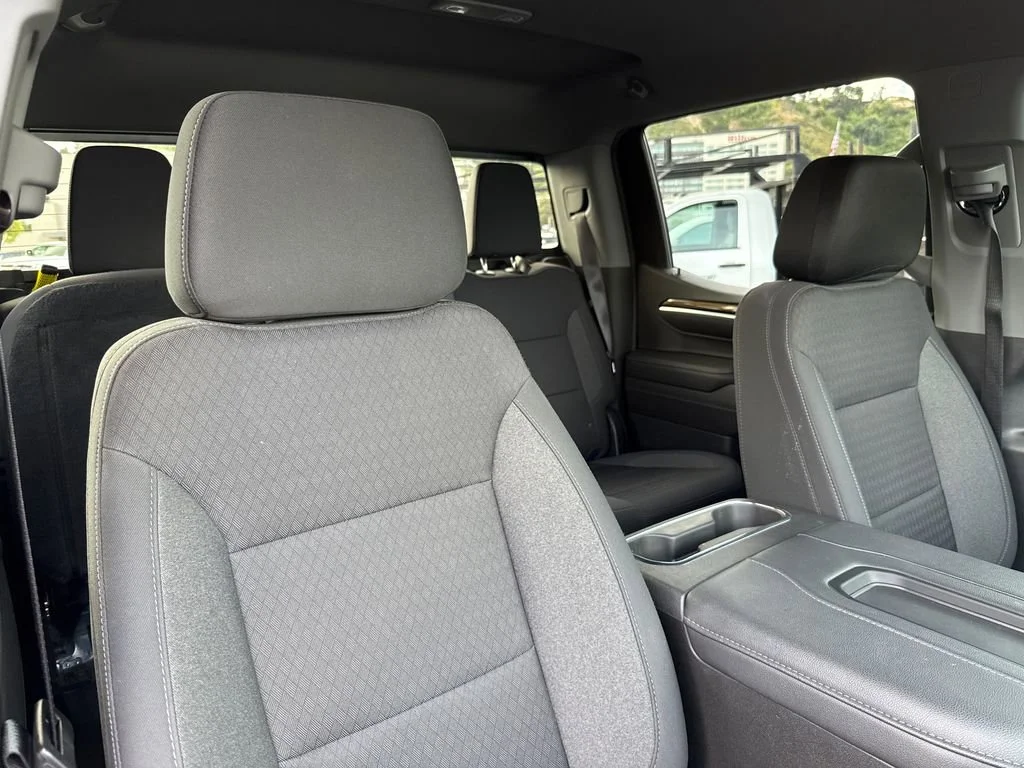 Used 2022 Glacier Blue Metallic Chevrolet RST image 14