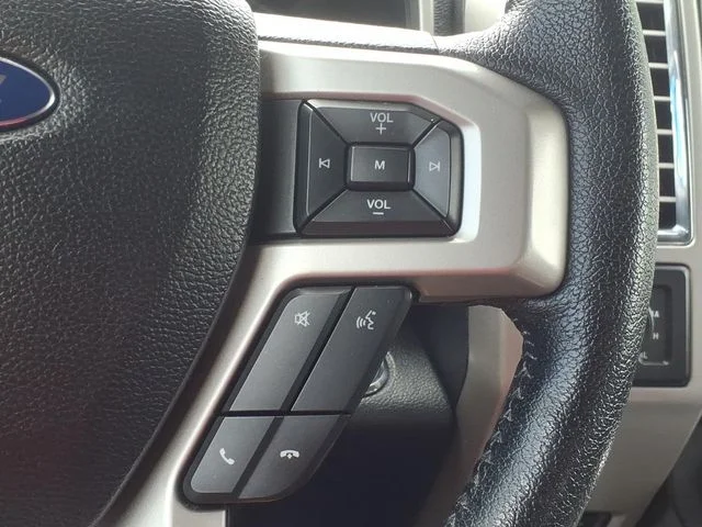 Used 2015 White Ford Lariat image 36