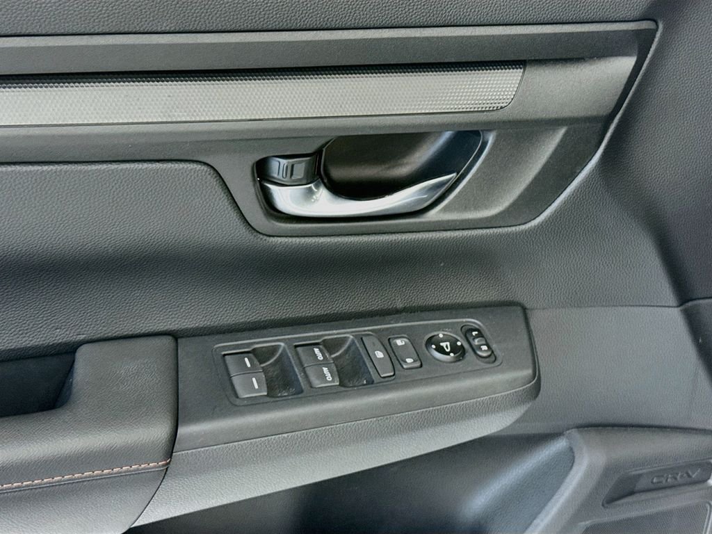 2025 Honda CR-V Sport - Photo 23