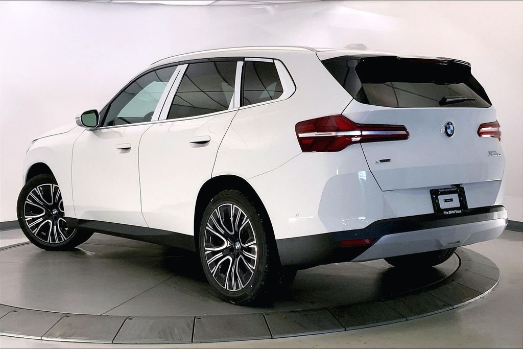 Used 2026 Alpine White BMW  image 2