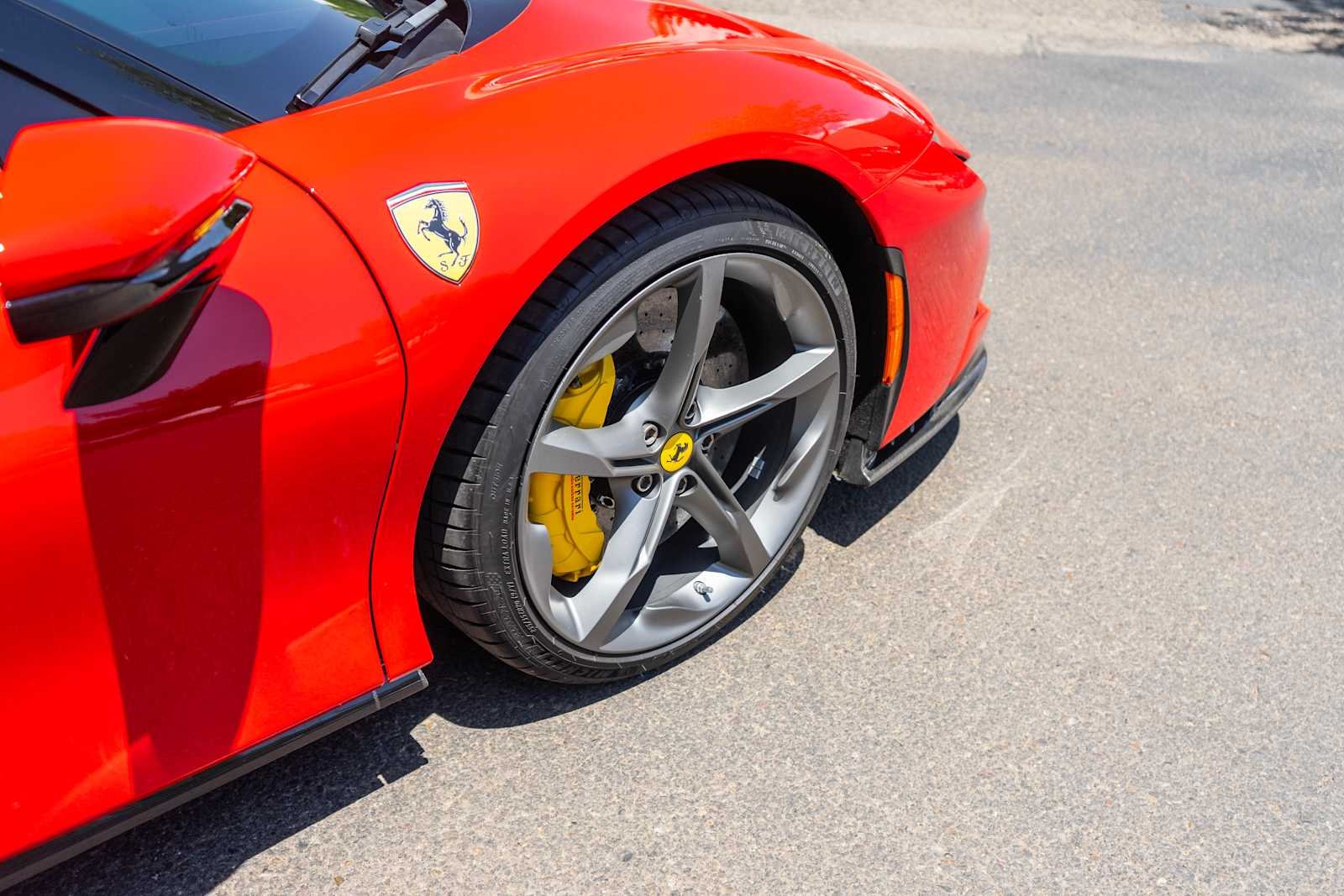 Used 2021  Ferrari  image 10