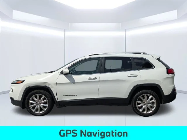 Used 2017 White Jeep Limited image 2