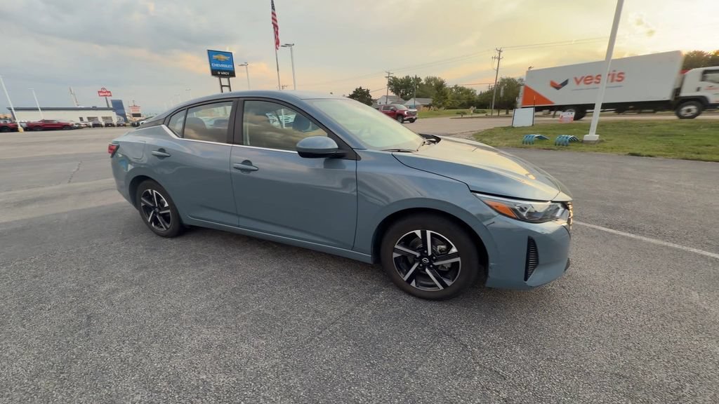 Used 2024 Gray Nissan SV image 9